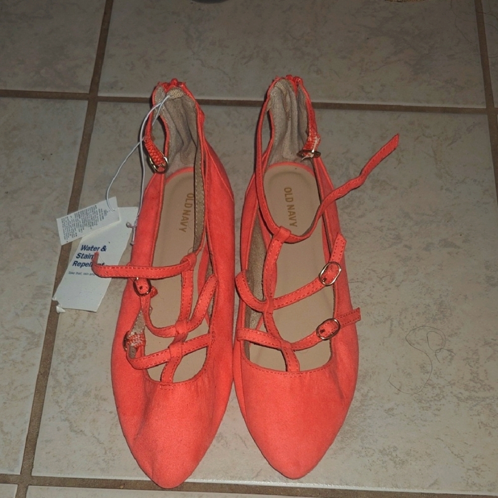 Old Navy Women's Bright Coral Strappy Flats